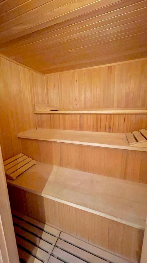 Large Holiday Apartment With Sauna, Terrace, Garden And Open Fireplace Ленгрис Екстериор снимка